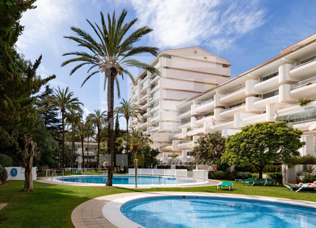 Roy Boston Marbella By Florentia Homes Εξωτερικό φωτογραφία